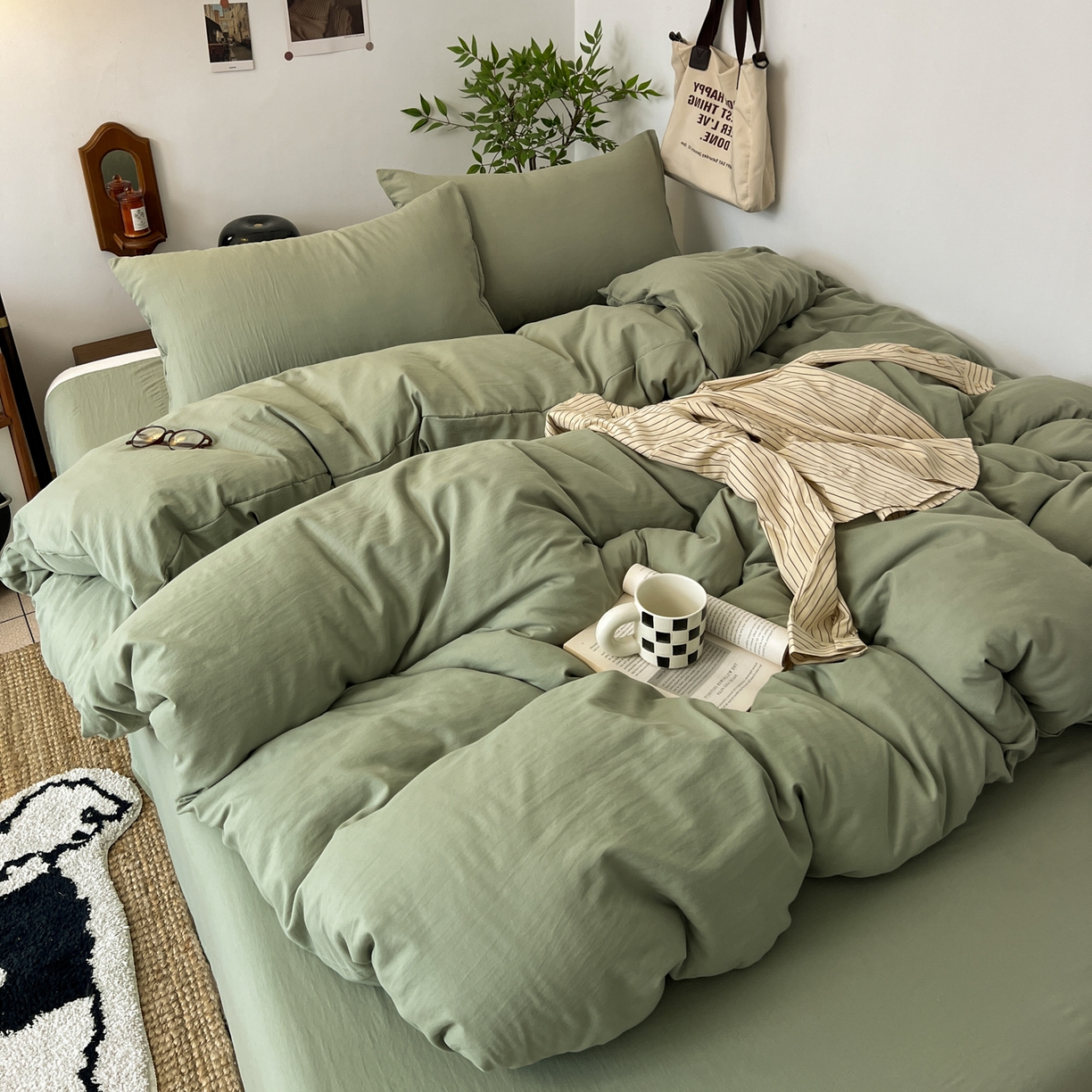 91家纺网 家纺一手货源 找家纺 梦嘉居 2026新款亲肤纯色AB版水洗皱皱棉四件套学生宿舍床单床笠三件套 复古绿