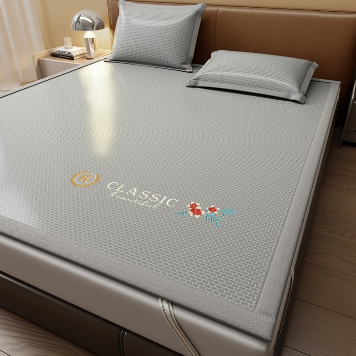 91家纺网 家纺一手货源 找家纺 人人爱家纺 2026新款A类双面冰丝凉席 清新小花-灰