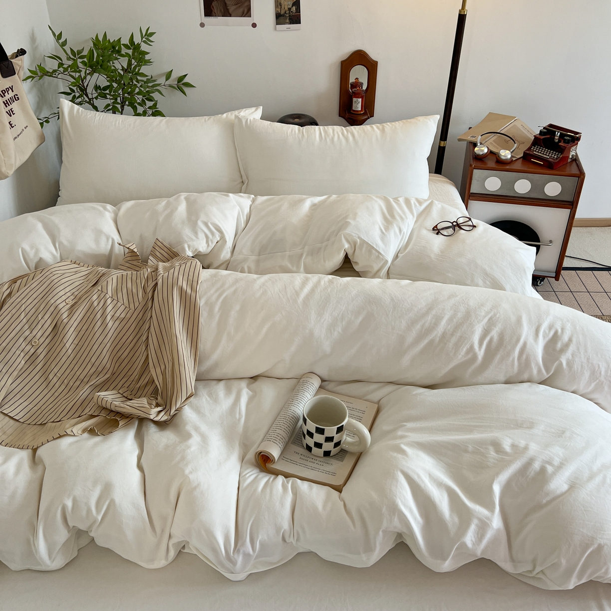 91家纺网 家纺一手货源 找家纺 梦嘉居 2026新款亲肤纯色AB版水洗皱皱棉四件套学生宿舍床单床笠三件套 高雅白