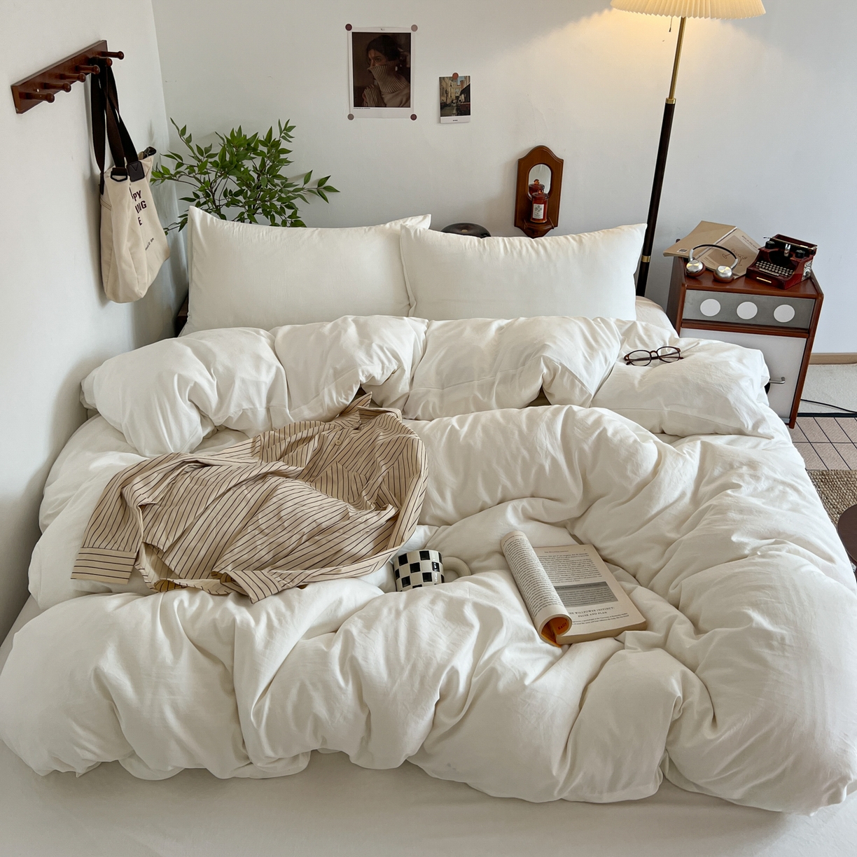 91家纺网 家纺一手货源 找家纺 梦嘉居 2026新款亲肤纯色AB版水洗皱皱棉四件套学生宿舍床单床笠三件套 高雅白