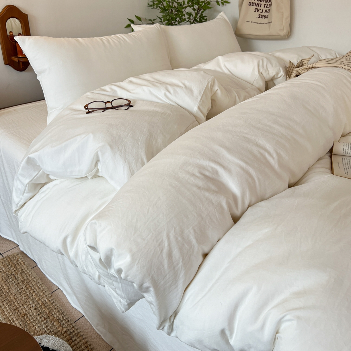 91家纺网 家纺一手货源 找家纺 梦嘉居 2026新款亲肤纯色AB版水洗皱皱棉四件套学生宿舍床单床笠三件套 高雅白