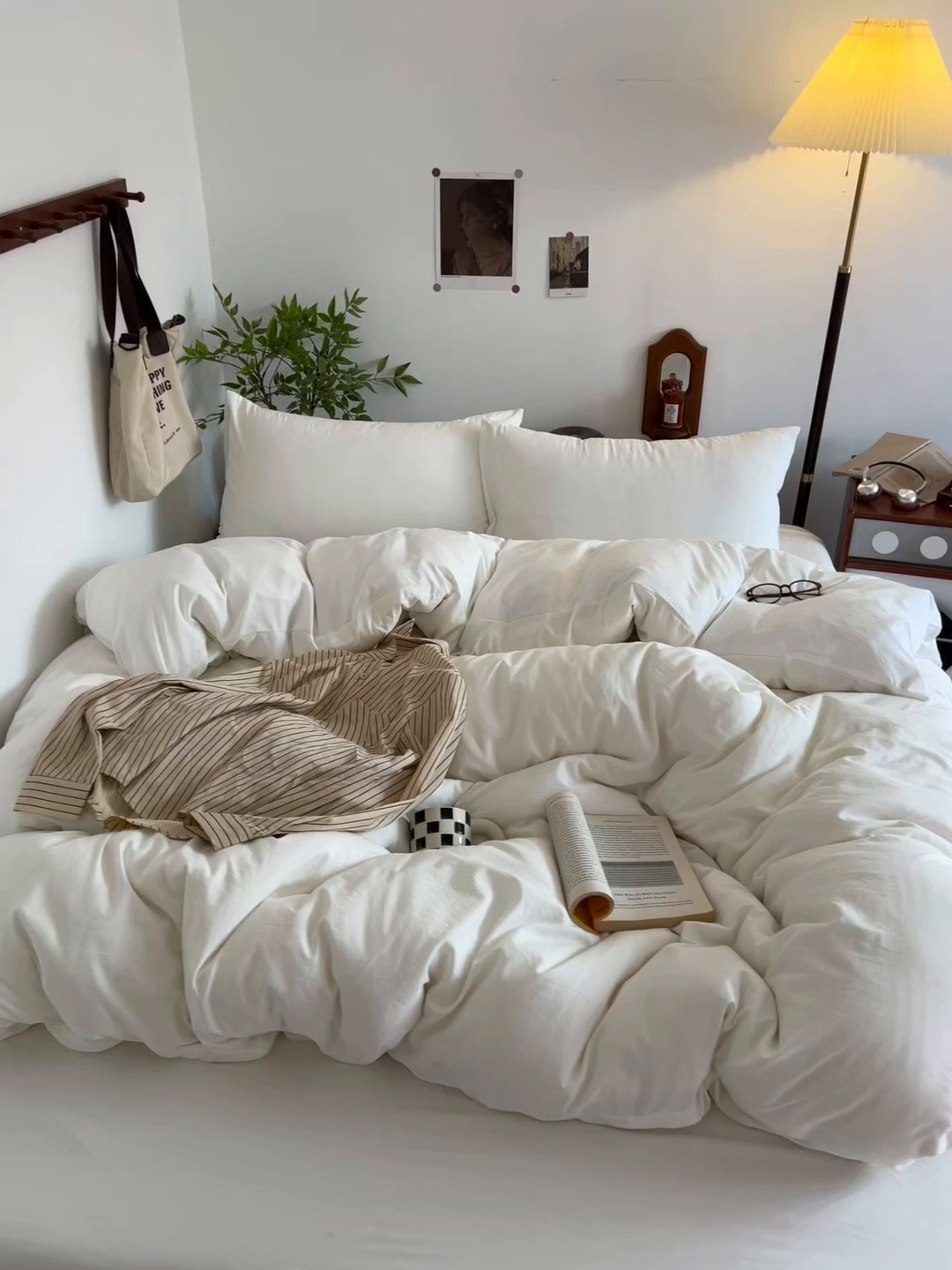 91家纺网 家纺一手货源 找家纺 梦嘉居 2026新款亲肤纯色AB版水洗皱皱棉四件套学生宿舍床单床笠三件套 高雅白