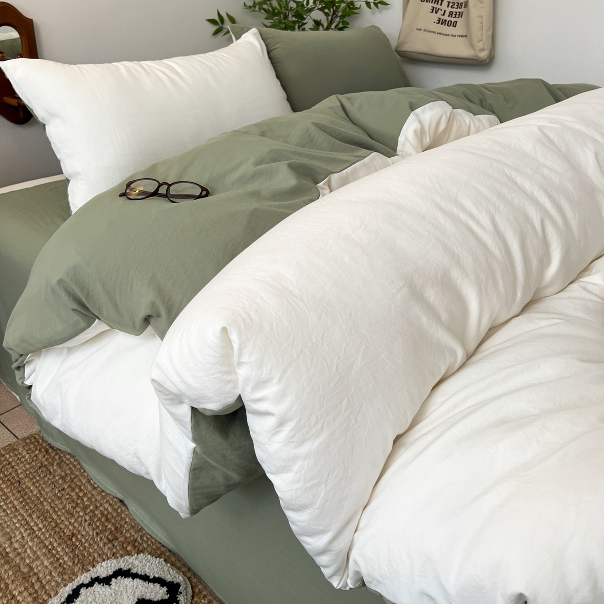 91家纺网 家纺一手货源 找家纺 梦嘉居 2026新款亲肤纯色AB版水洗皱皱棉四件套学生宿舍床单床笠三件套 高雅白+复古绿