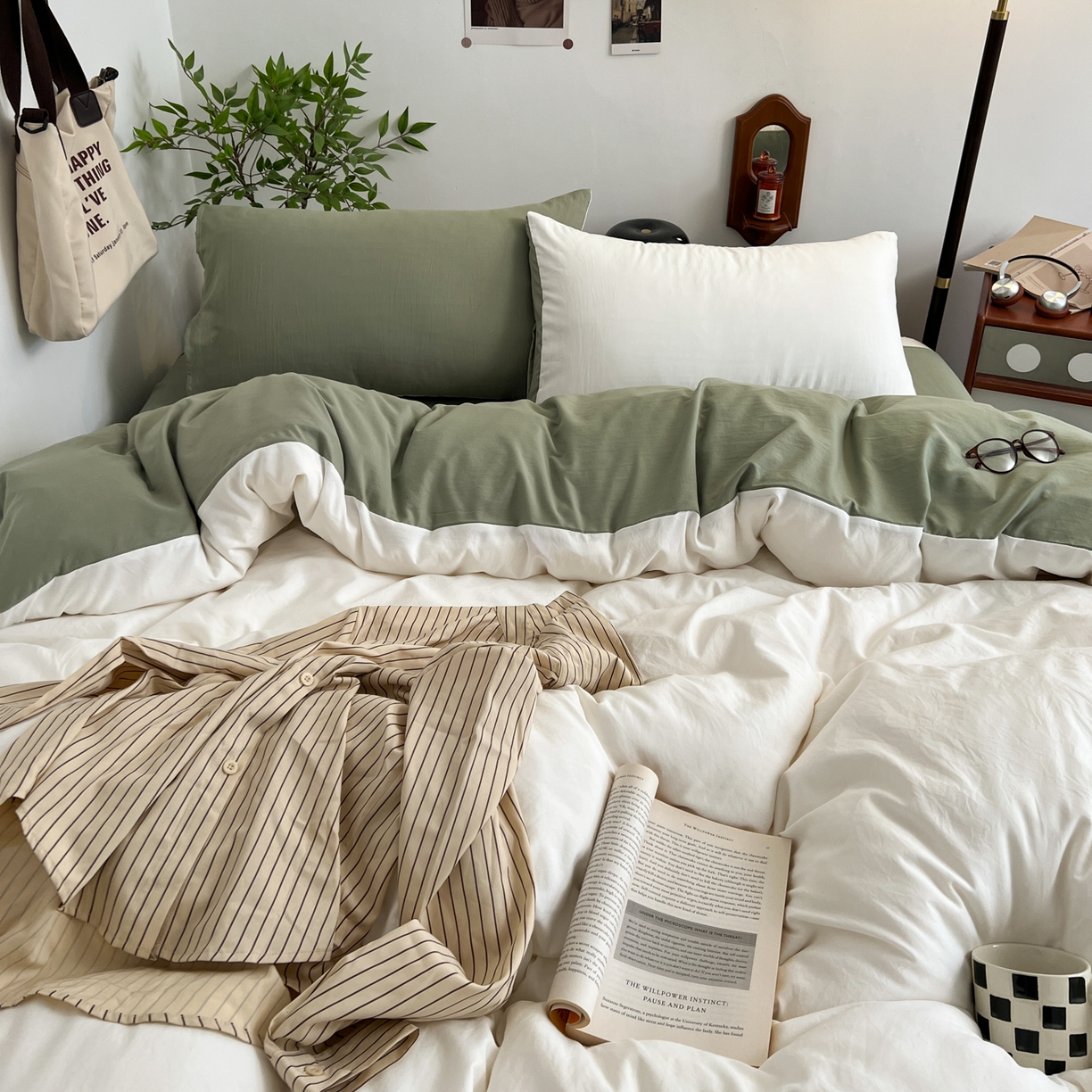 91家纺网 家纺一手货源 找家纺 梦嘉居 2026新款亲肤纯色AB版水洗皱皱棉四件套学生宿舍床单床笠三件套 高雅白+复古绿