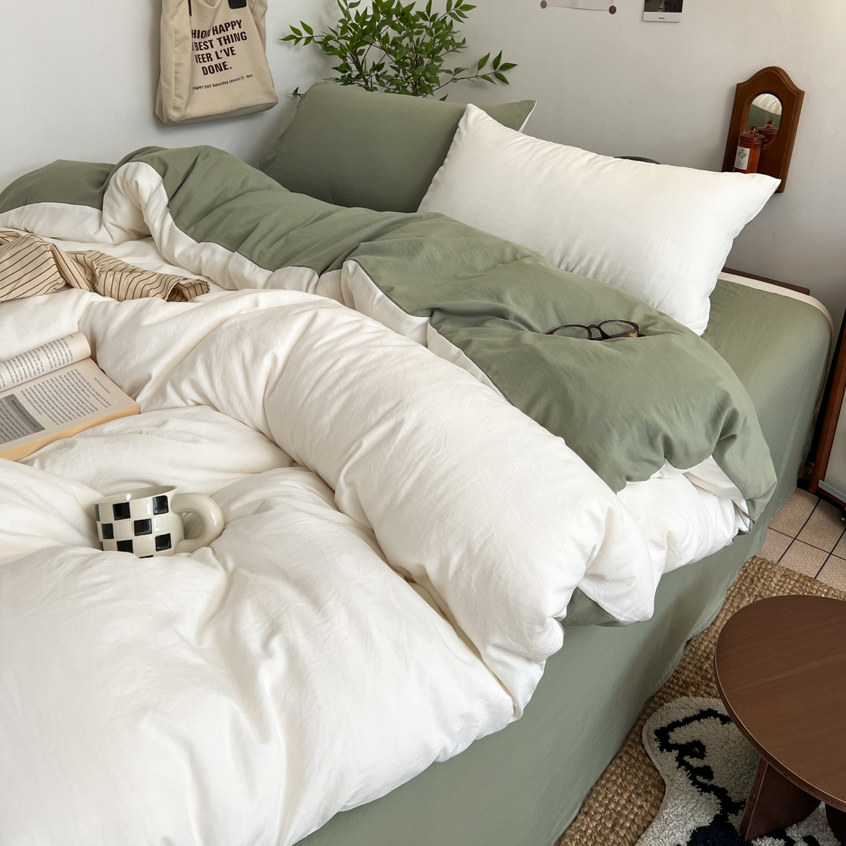 91家纺网 家纺一手货源 找家纺 梦嘉居 2026新款亲肤纯色AB版水洗皱皱棉四件套学生宿舍床单床笠三件套 高雅白+复古绿