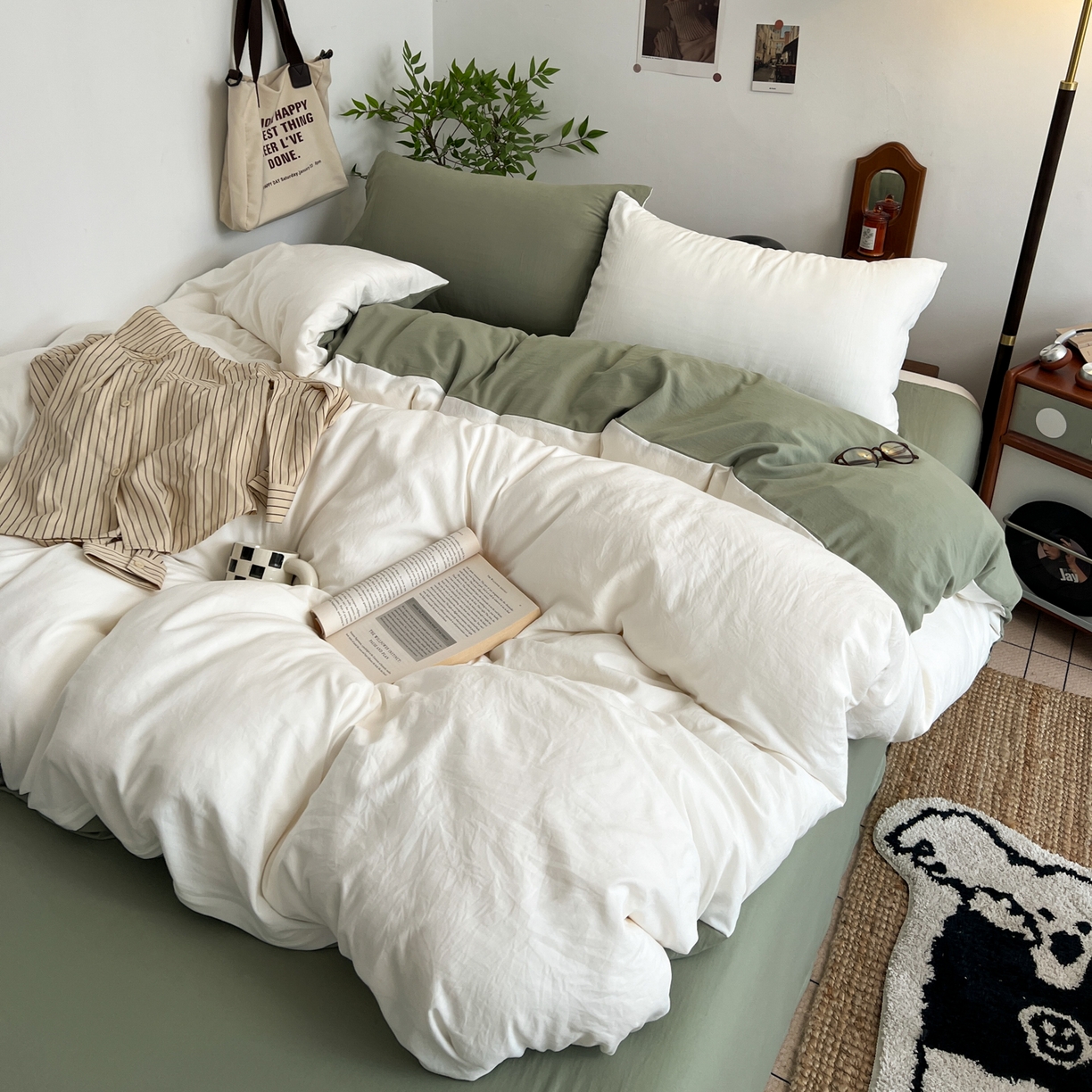 91家纺网 家纺一手货源 找家纺 梦嘉居 2026新款亲肤纯色AB版水洗皱皱棉四件套学生宿舍床单床笠三件套 高雅白+复古绿