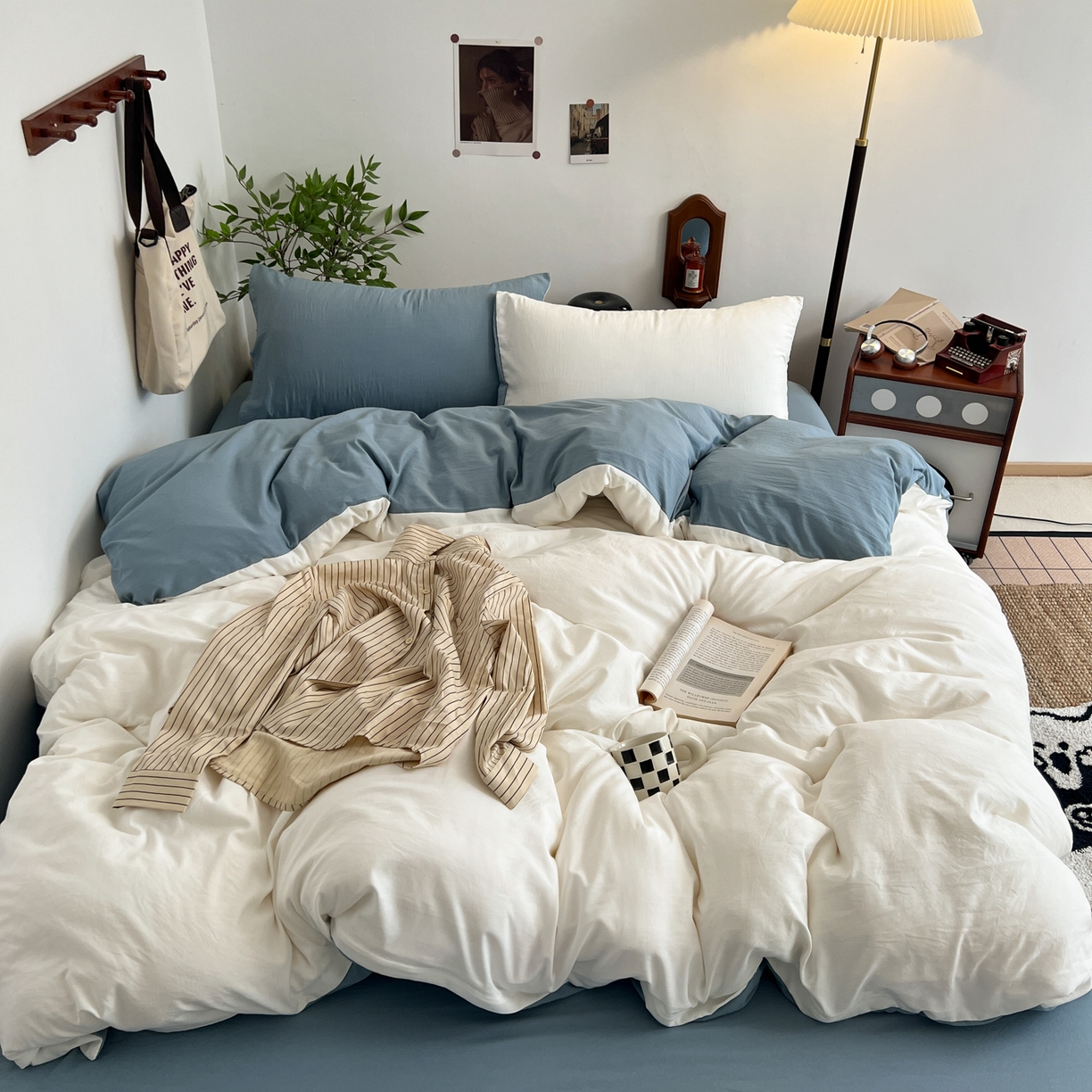 91家纺网 家纺一手货源 找家纺 梦嘉居 2026新款亲肤纯色AB版水洗皱皱棉四件套学生宿舍床单床笠三件套 高雅白+雾兰