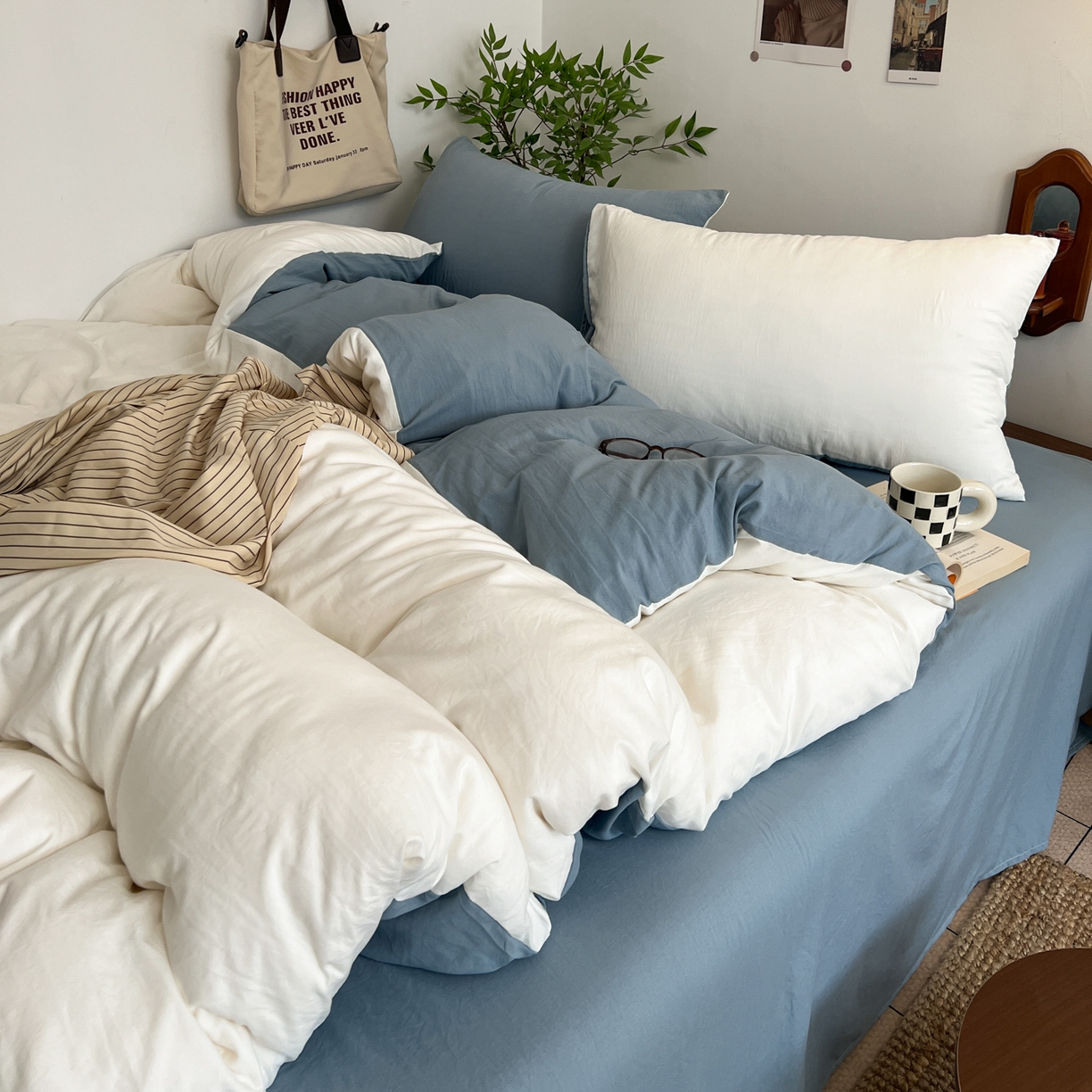 91家纺网 家纺一手货源 找家纺 梦嘉居 2026新款亲肤纯色AB版水洗皱皱棉四件套学生宿舍床单床笠三件套 高雅白+雾兰