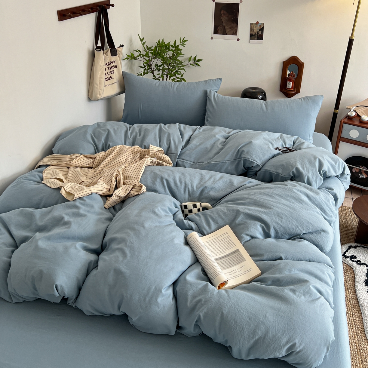 91家纺网 家纺一手货源 找家纺 梦嘉居 2026新款亲肤纯色AB版水洗皱皱棉四件套学生宿舍床单床笠三件套 雾兰