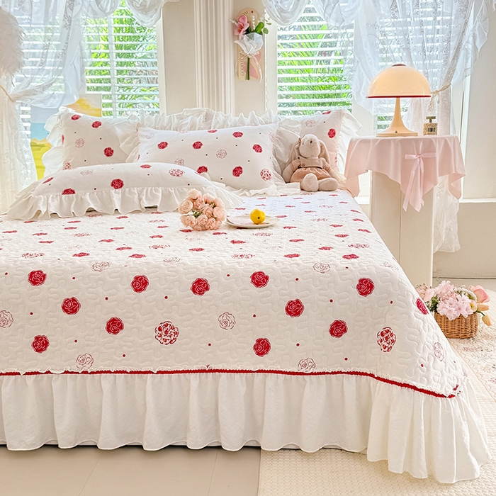 91家纺网 家纺一手货源 找家纺 贝凯瑞 2026新款双层纱水洗棉法式复古花边床盖单件三件四件套-甜心 甜心玫瑰