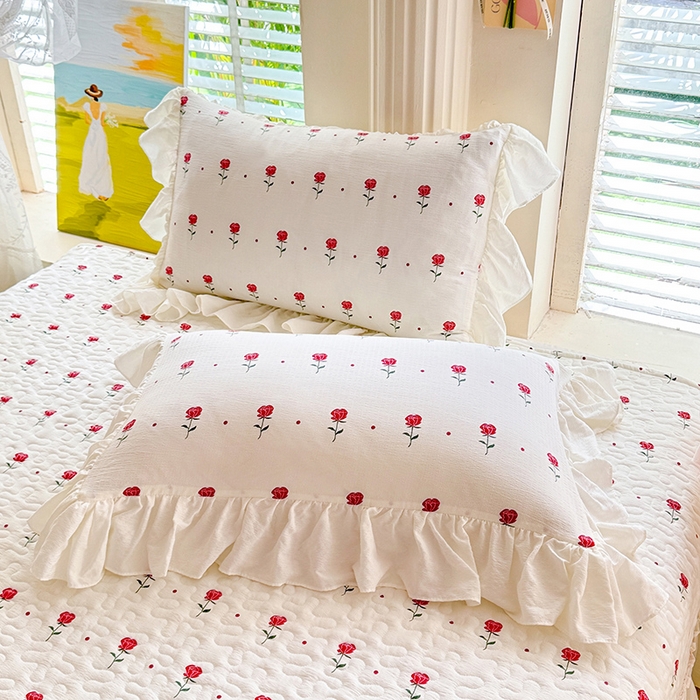 91家纺网 家纺一手货源 找家纺 贝凯瑞 2026新款双层纱水洗棉法式复古花边床盖单件三件四件套-甜心 甜心独秀