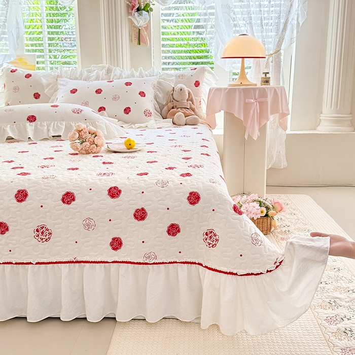 91家纺网 家纺一手货源 找家纺 贝凯瑞 2026新款双层纱水洗棉法式复古花边床盖单件三件四件套-甜心 甜心玫瑰