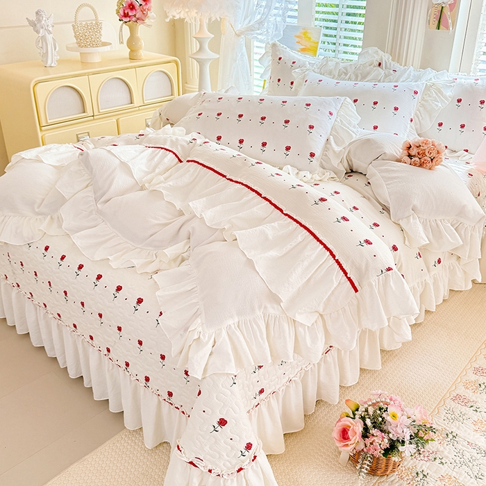 91家纺网 家纺一手货源 找家纺 贝凯瑞 2026新款双层纱水洗棉法式复古花边床盖单件三件四件套-甜心 甜心独秀