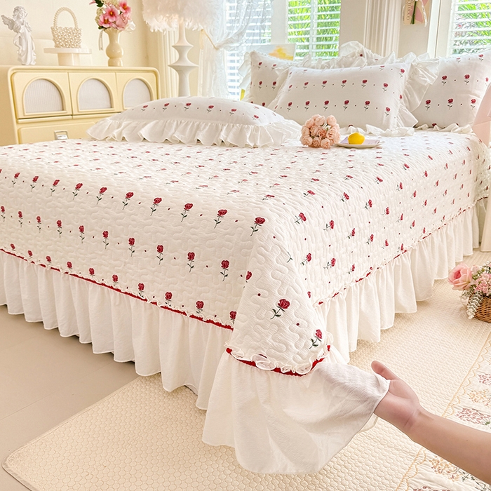 91家纺网 家纺一手货源 找家纺 贝凯瑞 2026新款双层纱水洗棉法式复古花边床盖单件三件四件套-甜心 甜心独秀