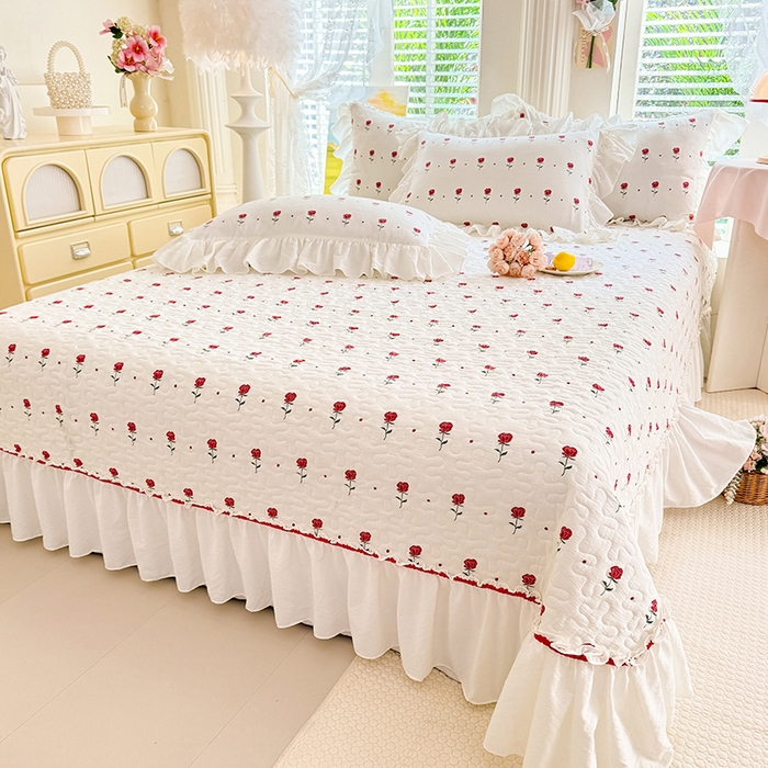 91家纺网 家纺一手货源 找家纺 贝凯瑞 2026新款双层纱水洗棉法式复古花边床盖单件三件四件套-甜心 甜心独秀