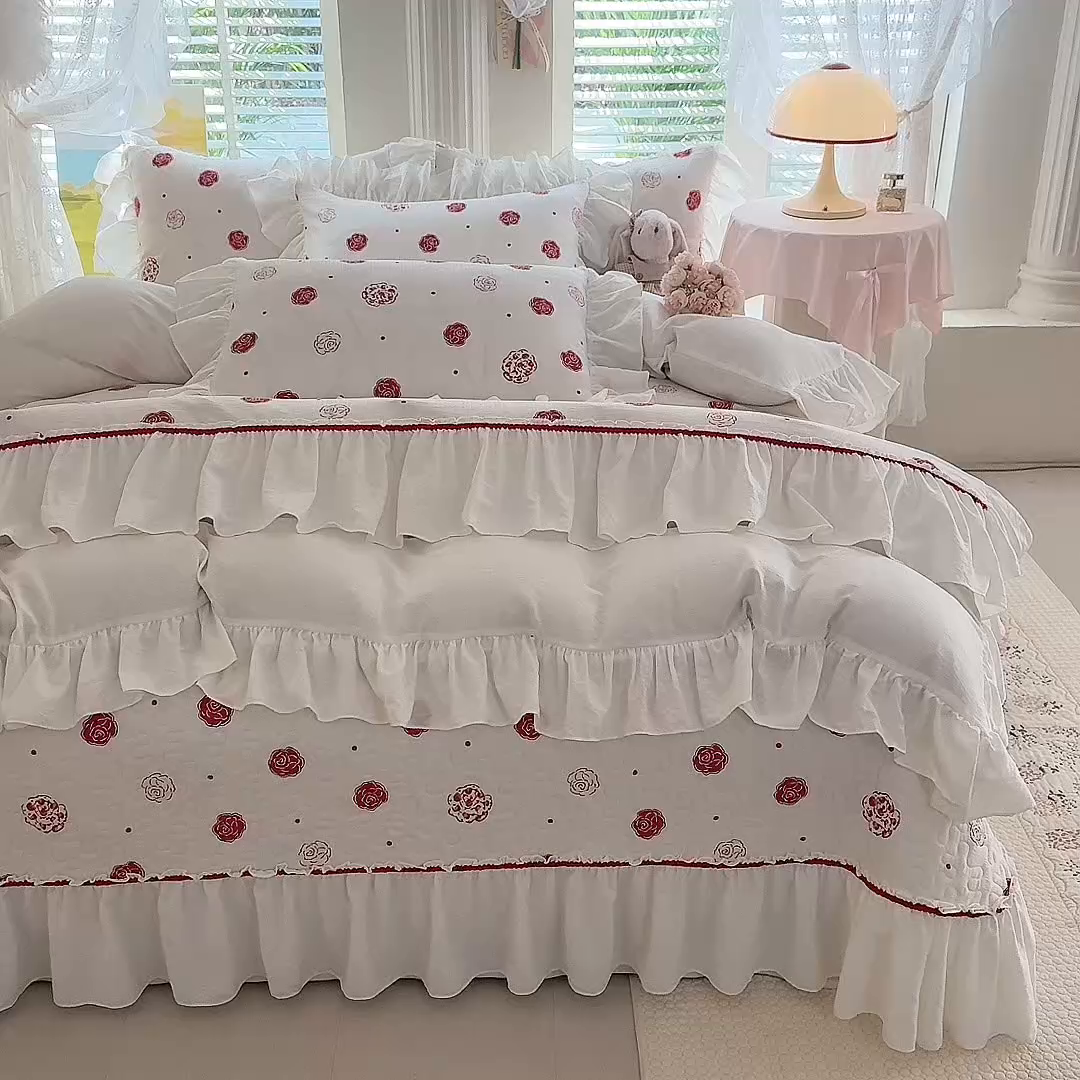 91家纺网 家纺一手货源 找家纺 贝凯瑞 2026新款双层纱水洗棉法式复古花边床盖单件三件四件套-甜心 甜心玫瑰