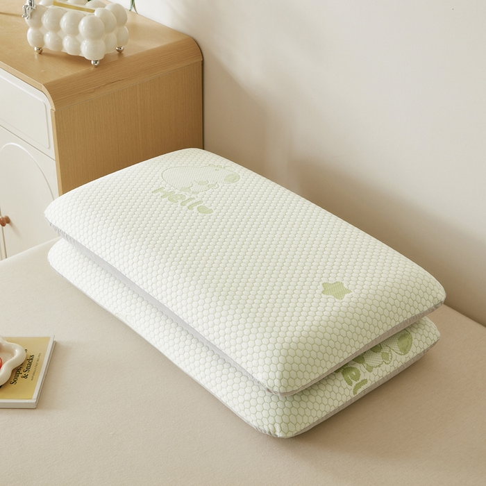 91家纺网 家纺一手货源 找家纺 翎盈家纺 2026新款春夏冰豆豆深睡枕专用枕套面包记忆枕枕头套 卡皮巴拉绿