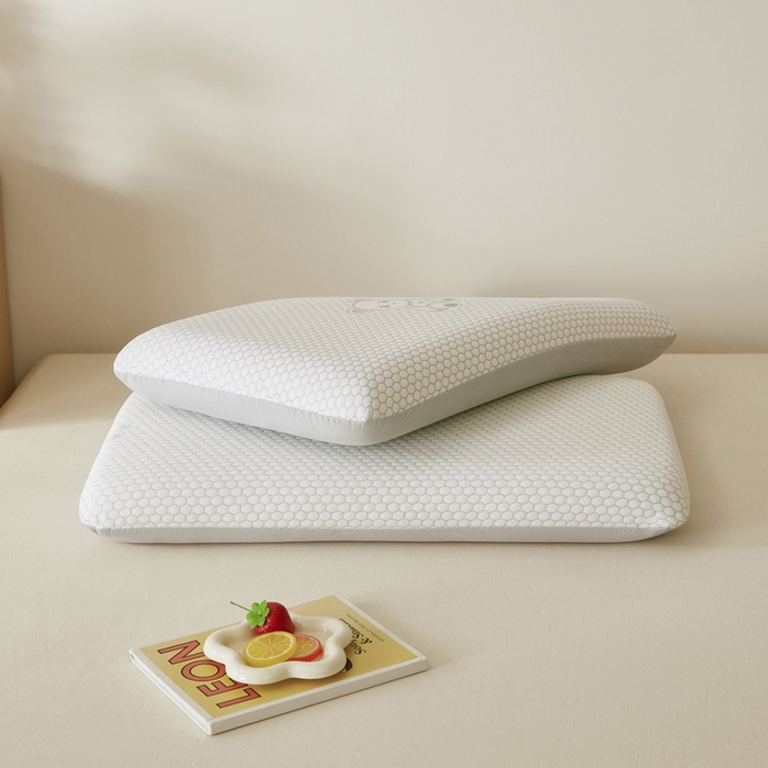 91家纺网 家纺一手货源 找家纺 翎盈家纺 2026新款春夏冰豆豆深睡枕专用枕套面包记忆枕枕头套 小熊灰