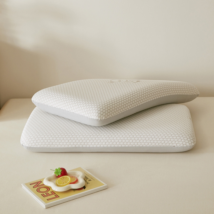 91家纺网 家纺一手货源 找家纺 翎盈家纺 2026新款春夏冰豆豆深睡枕专用枕套面包记忆枕枕头套 小熊咖