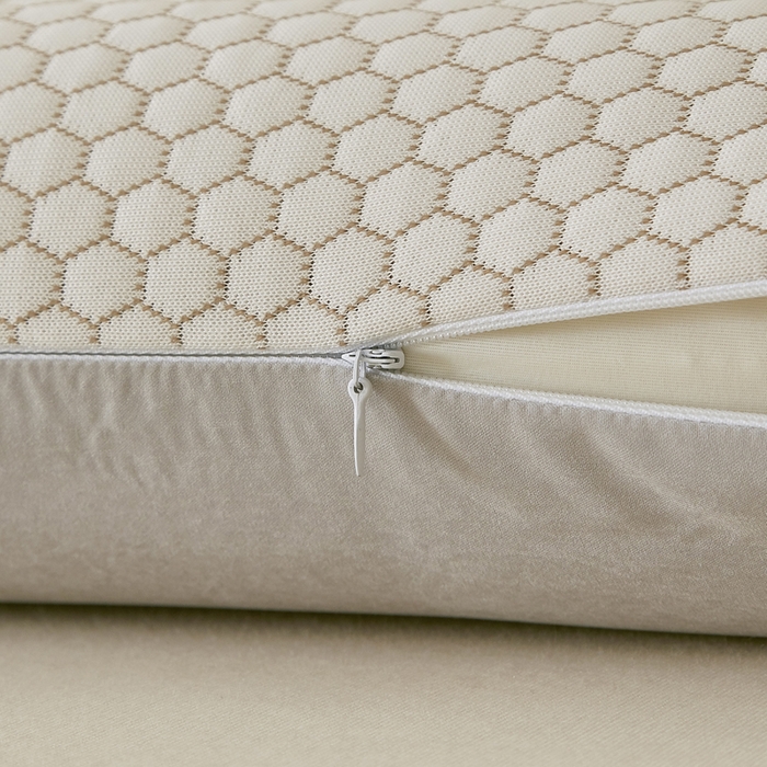 91家纺网 家纺一手货源 找家纺 翎盈家纺 2026新款春夏冰豆豆深睡枕专用枕套面包记忆枕枕头套 小熊咖