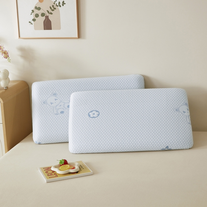 91家纺网 家纺一手货源 找家纺 翎盈家纺 2026新款春夏冰豆豆深睡枕专用枕套面包记忆枕枕头套 小熊蓝