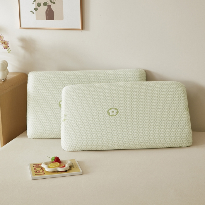 91家纺网 家纺一手货源 找家纺 翎盈家纺 2026新款春夏冰豆豆深睡枕专用枕套面包记忆枕枕头套 小熊绿