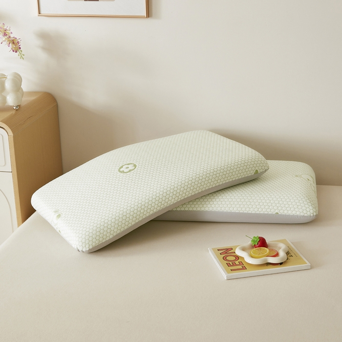 91家纺网 家纺一手货源 找家纺 翎盈家纺 2026新款春夏冰豆豆深睡枕专用枕套面包记忆枕枕头套 小熊绿