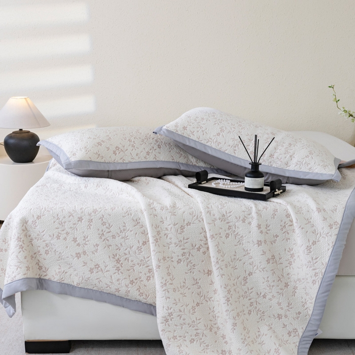 91家纺网 家纺一手货源 找家纺 （总）野合家纺 2026新款韩式小碎花凉感超柔双面提花冰豆席凉席席子