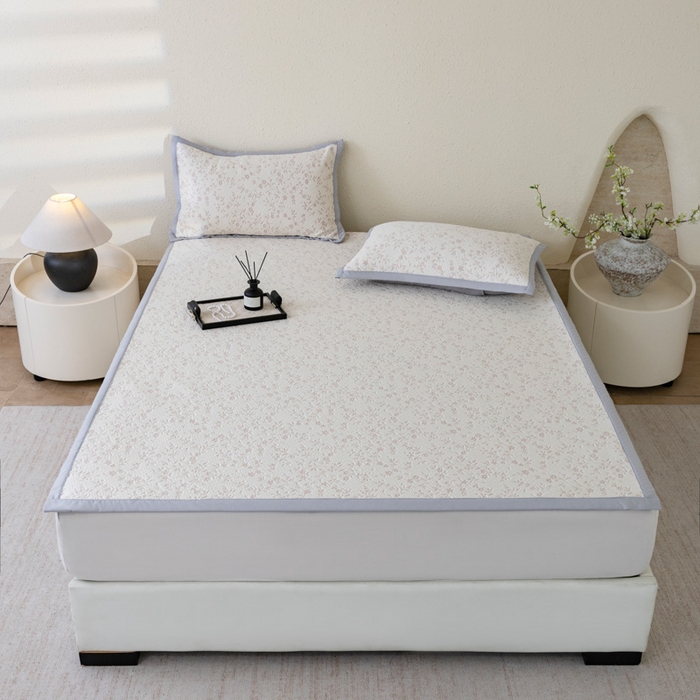 91家纺网 家纺一手货源 找家纺 （总）野合家纺 2026新款韩式小碎花凉感超柔双面提花冰豆席凉席席子