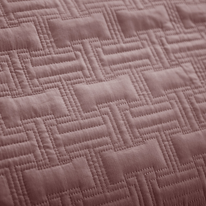 91家纺网 家纺一手货源 找家纺 优乐家纺 2026新款双面全棉斜纹绗绣加厚床盖（夏被加厚保暖床单）唐顿系列三件套 唐顿-魅力豆沙