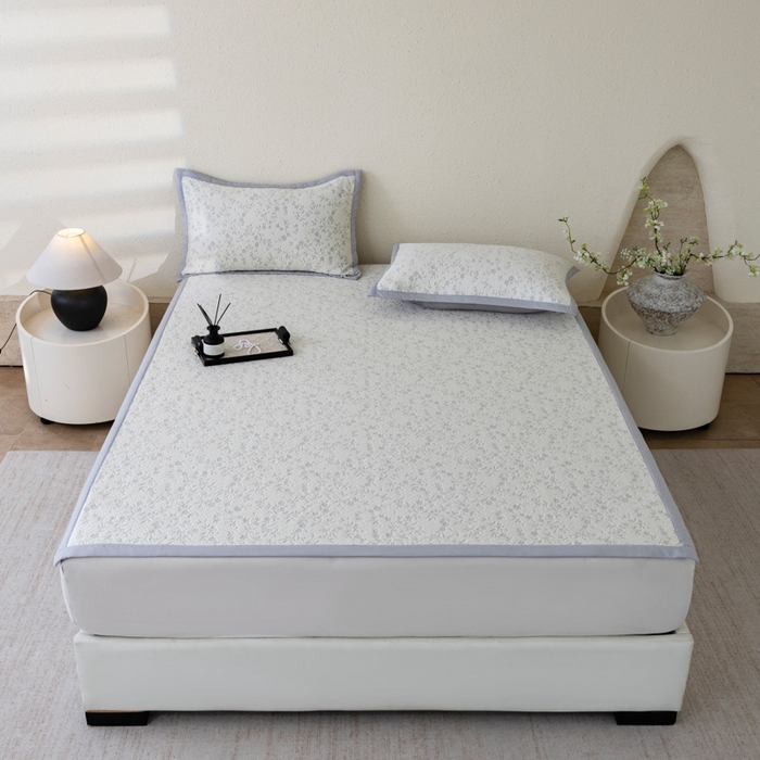 91家纺网 家纺一手货源 找家纺 野合家纺 2026新款韩式小碎花凉感超柔双面提花冰豆席凉席席子 疏影-灰