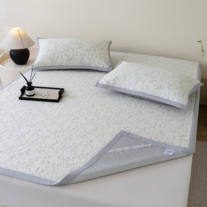 91家纺网 家纺一手货源 找家纺 野合家纺 2026新款韩式小碎花凉感超柔双面提花冰豆席凉席席子 疏影-灰