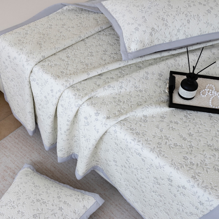 91家纺网 家纺一手货源 找家纺 野合家纺 2026新款韩式小碎花凉感超柔双面提花冰豆席凉席席子 疏影-灰