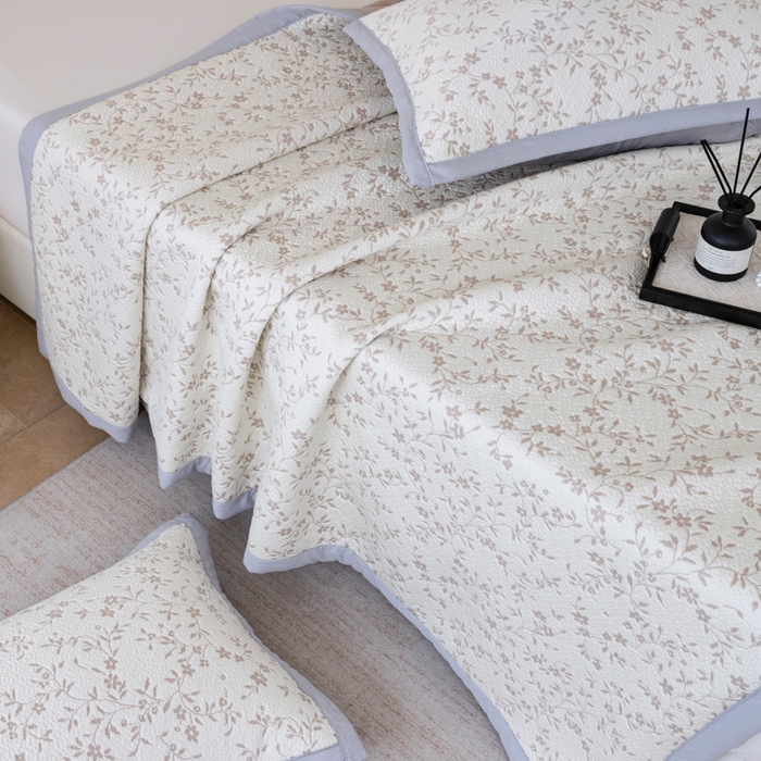 91家纺网 家纺一手货源 找家纺 野合家纺 2026新款韩式小碎花凉感超柔双面提花冰豆席凉席席子 疏影-咖