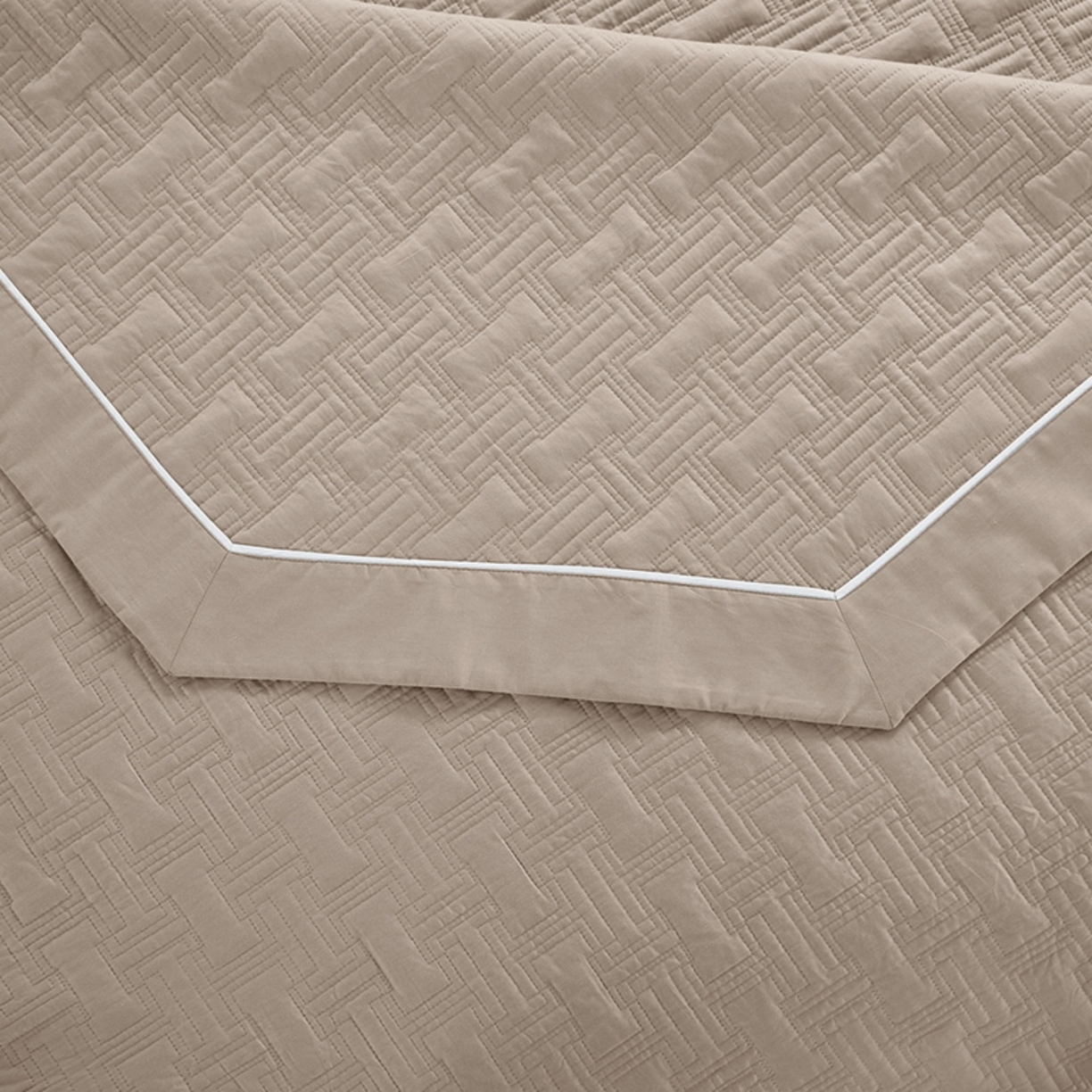 91家纺网 家纺一手货源 找家纺 （总）优乐家纺 2026新款双面全棉斜纹绗绣加厚床盖（夏被加厚保暖床单）唐顿系列三件套