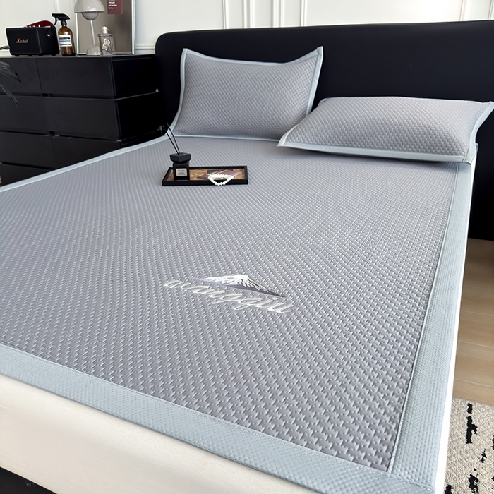 91家纺网 家纺一手货源 找家纺 （总）人人爱家纺 2026新款冰豆豆刺绣软凉席