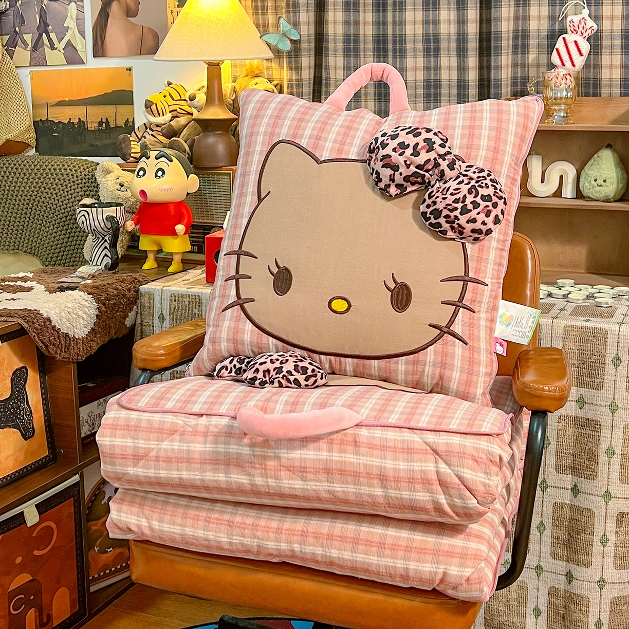 91家纺网 家纺一手货源 找家纺 古本家居 2026新款立体蝴蝶结全棉KT抱枕被 立体蝴蝶结全棉KT粉格