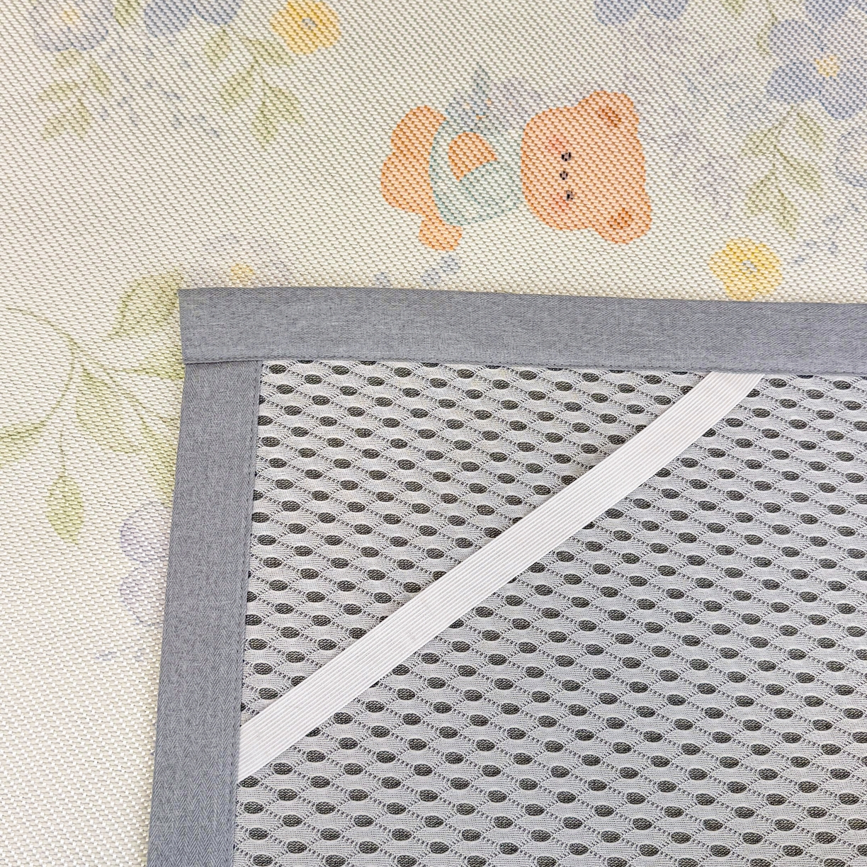 91家纺网 家纺一手货源 找家纺 沐慕 2026新款高克重600D冰丝印花冰藤席 冰藤-蓝花小熊