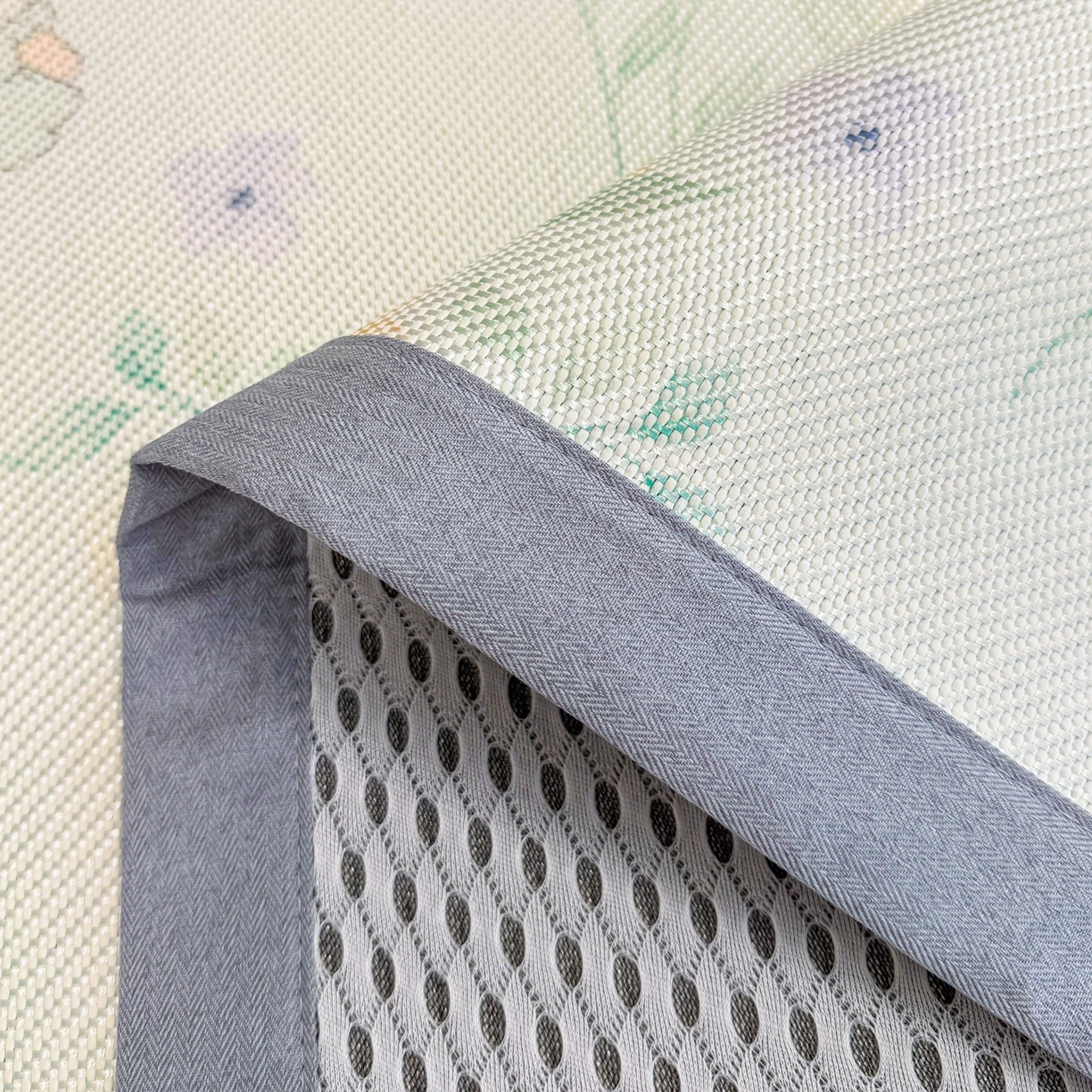 91家纺网 家纺一手货源 找家纺 沐慕 2026新款高克重600D冰丝印花冰藤席 冰藤-绿野兔踪