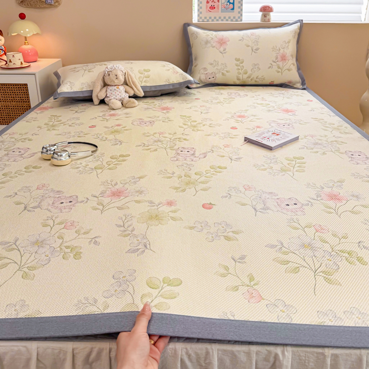 沐慕 2026新款高克重600D冰丝印花冰藤席 冰藤-绿叶奶猫