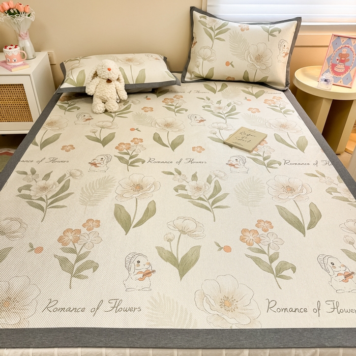 91家纺网 家纺一手货源 找家纺 沐慕 2026新款高克重600D冰丝印花冰藤席 冰藤-森系小兔