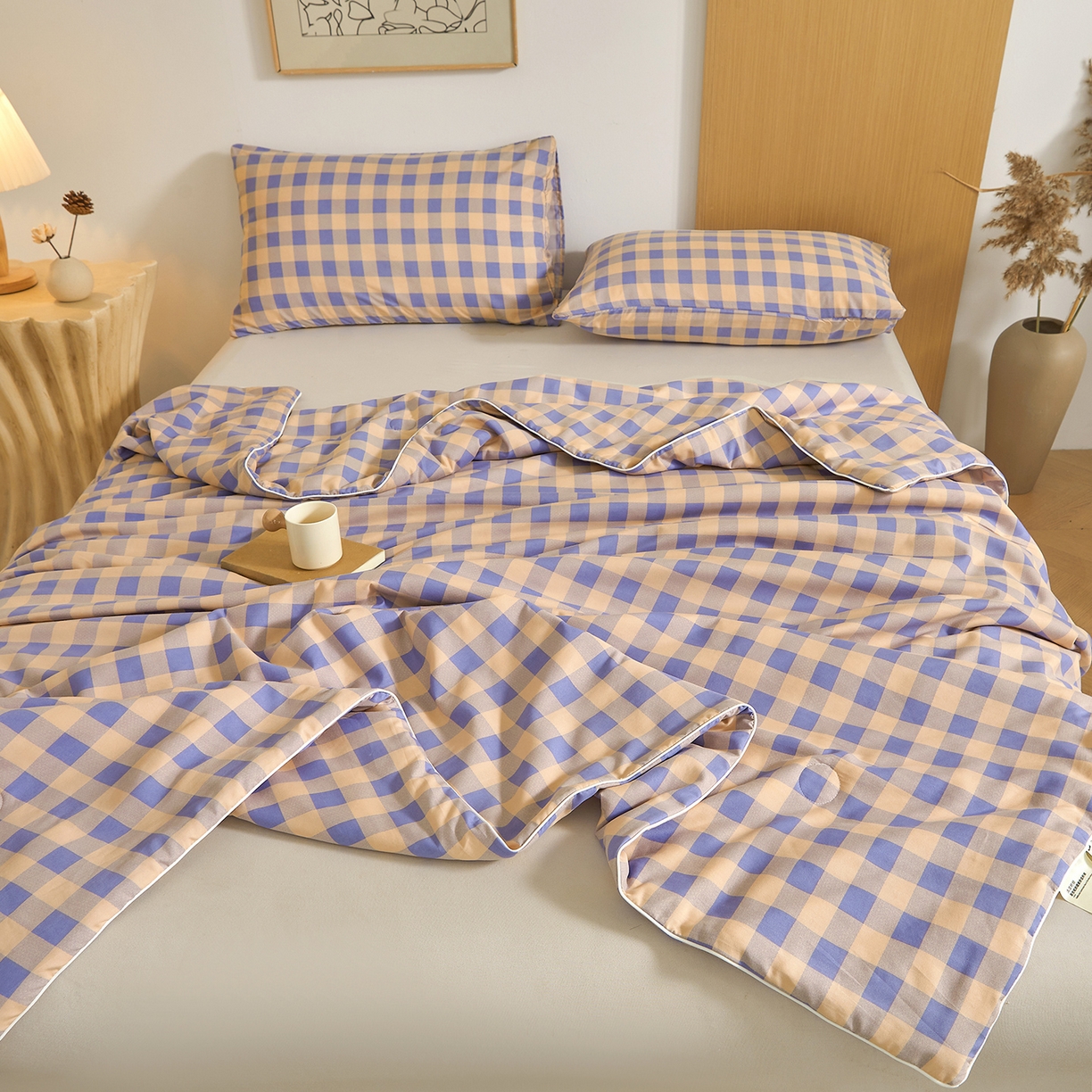 91家纺网 家纺一手货源 找家纺 景眠 2026新款水洗棉格子夏被 桔紫中格