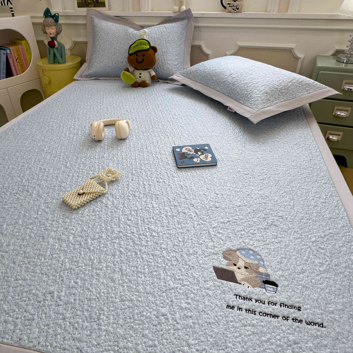 91家纺网 家纺一手货源 找家纺 （总）几禾 2026春夏新款双泡刺绣款凉席席子空调软席