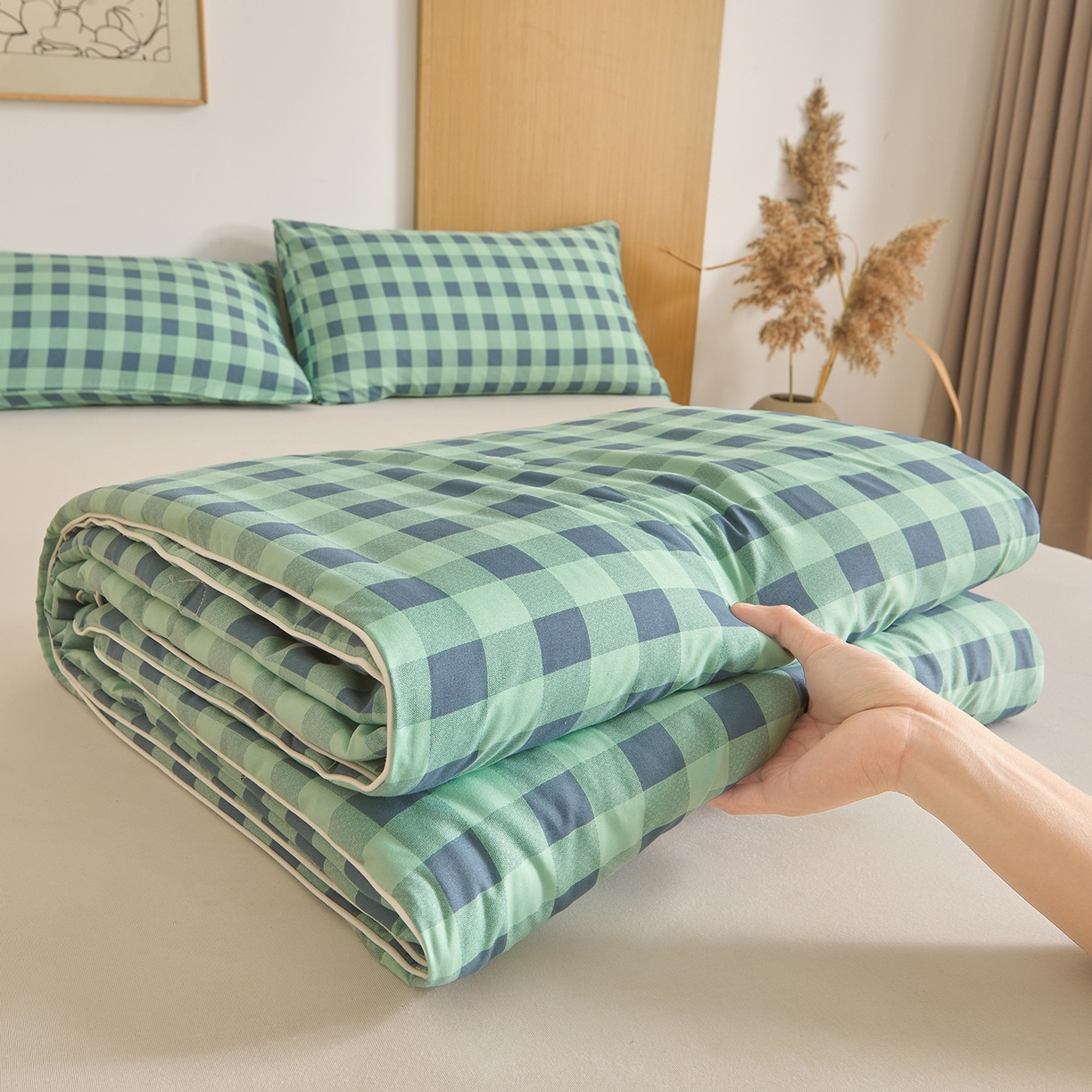 91家纺网 家纺一手货源 找家纺 景眠 2026新款水洗棉格子夏被 绿蓝中格