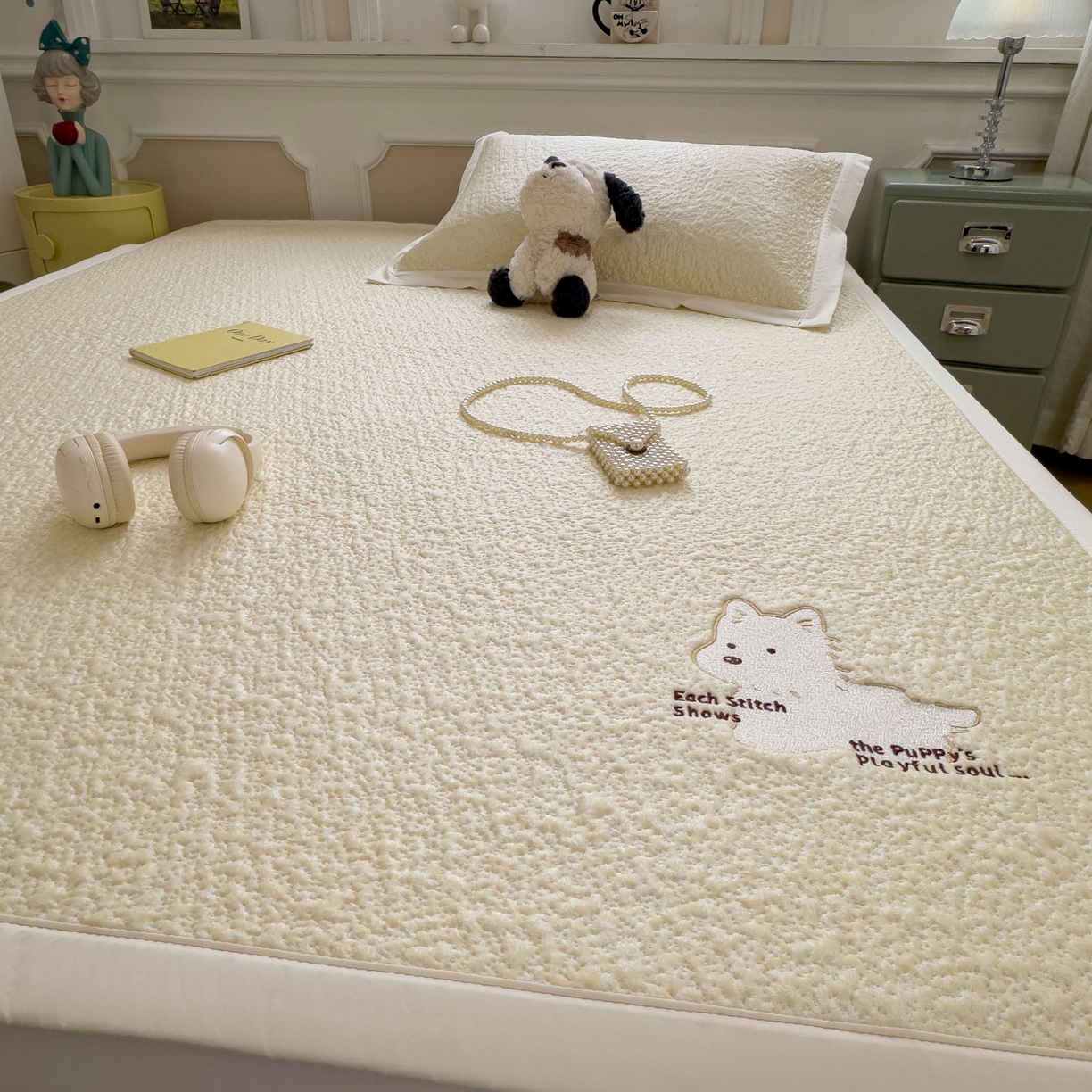 91家纺网 家纺一手货源 找家纺 几禾 2026春夏新款双泡刺绣款凉席席子空调软席 软萌西高地 床席款