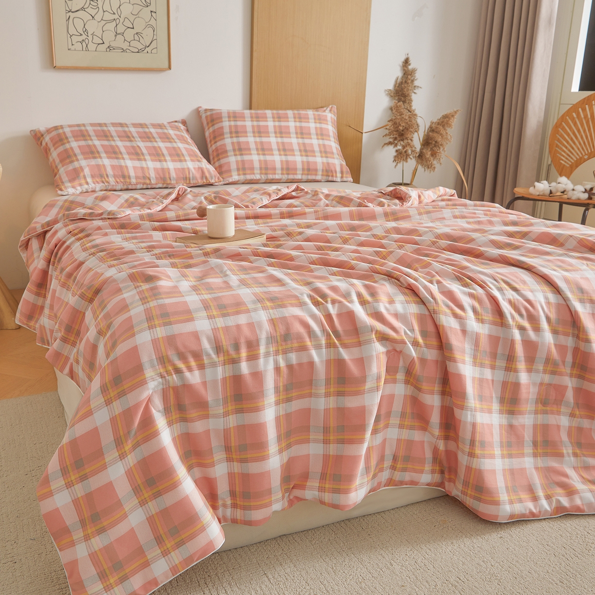 91家纺网 家纺一手货源 找家纺 景眠 2026新款水洗棉格子夏被 沐雅格 粉