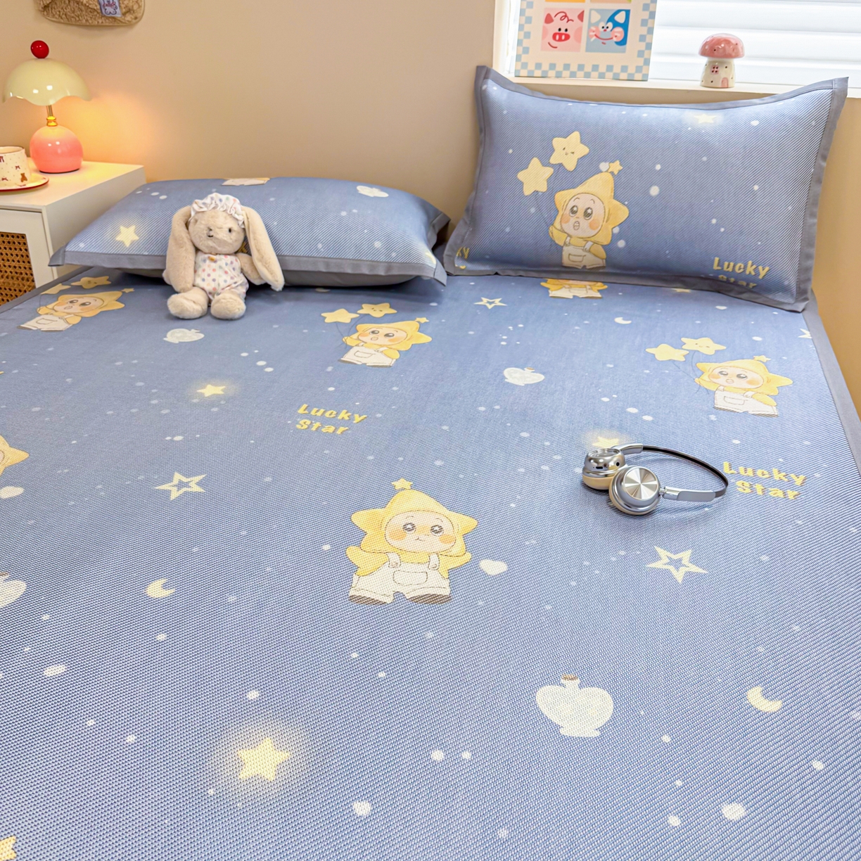 91家纺网 家纺一手货源 找家纺 沐慕 2026新款高克重600D冰丝印花冰藤席 冰藤-星愿小福星