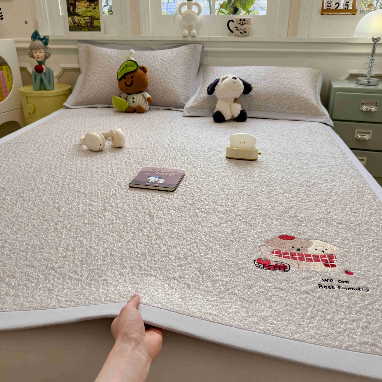 几禾 2026春夏新款双泡刺绣款凉席席子空调软席 围巾小狗 床席款