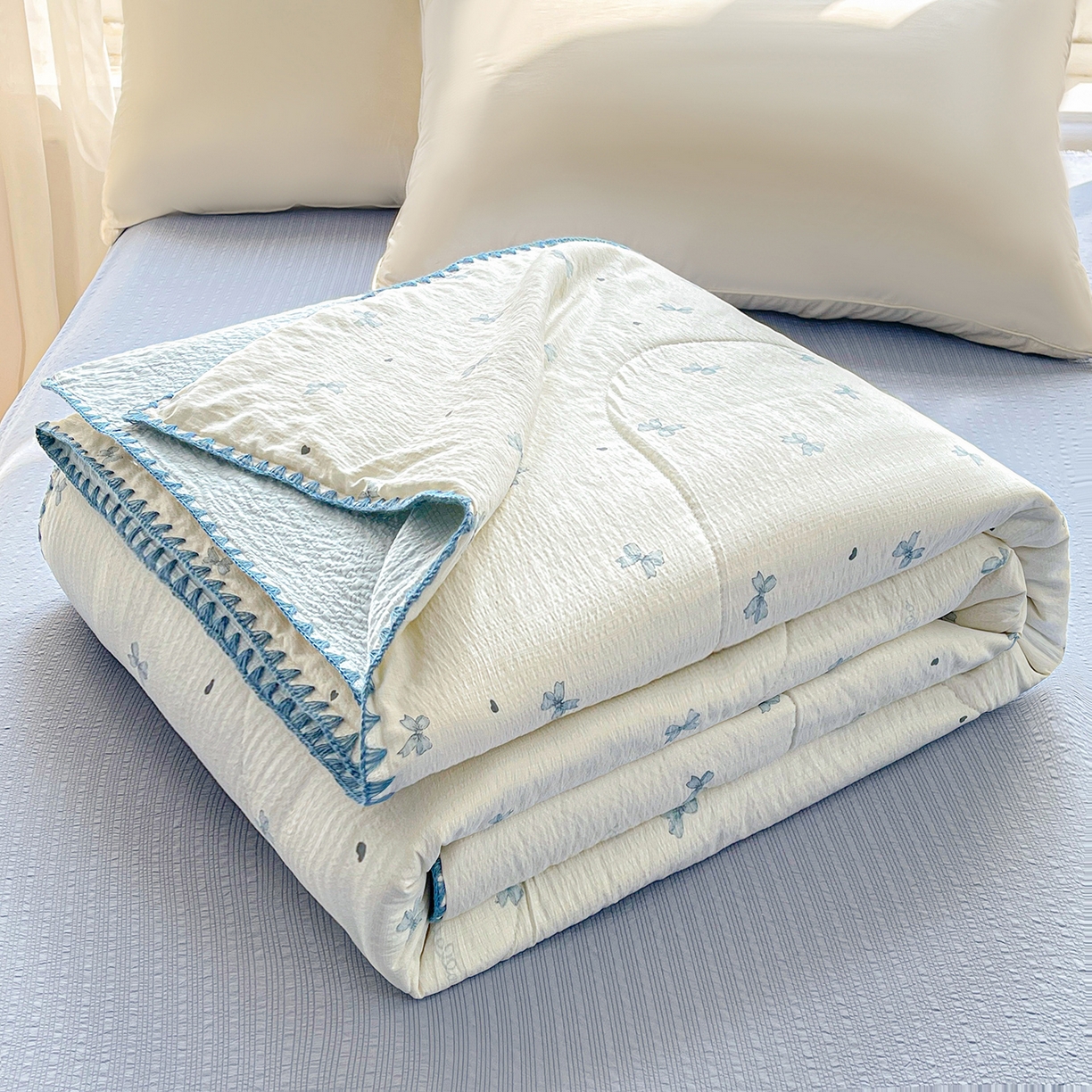 91家纺网 家纺一手货源 找家纺 犇牛仓储供应链 2026新款泡芙棉新疆棉花夏被被子被芯 蝴蝶结