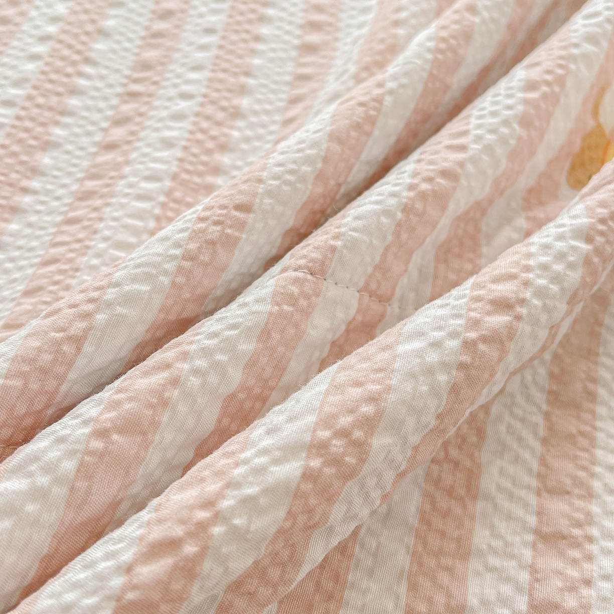 91家纺网 家纺一手货源 找家纺 犇牛仓储供应链 2026新款泡芙棉新疆棉花夏被被子被芯 时尚派对